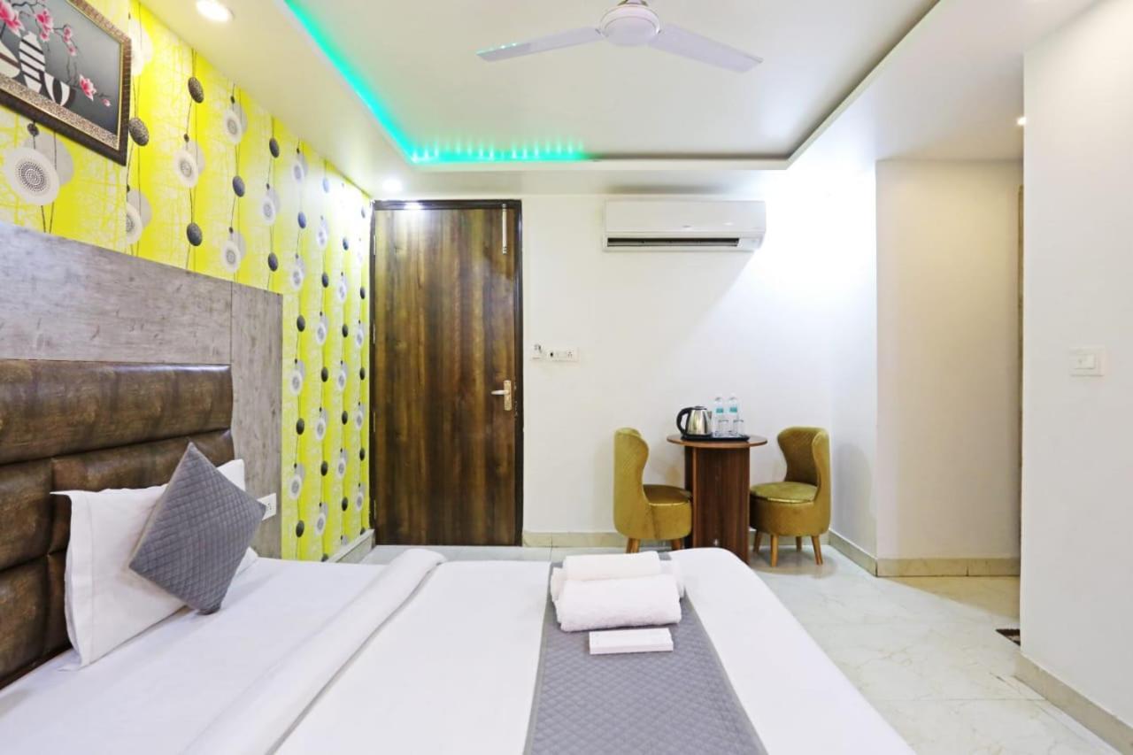 Hotel Broadway Near Delhi Airport New Delhi Bagian luar foto